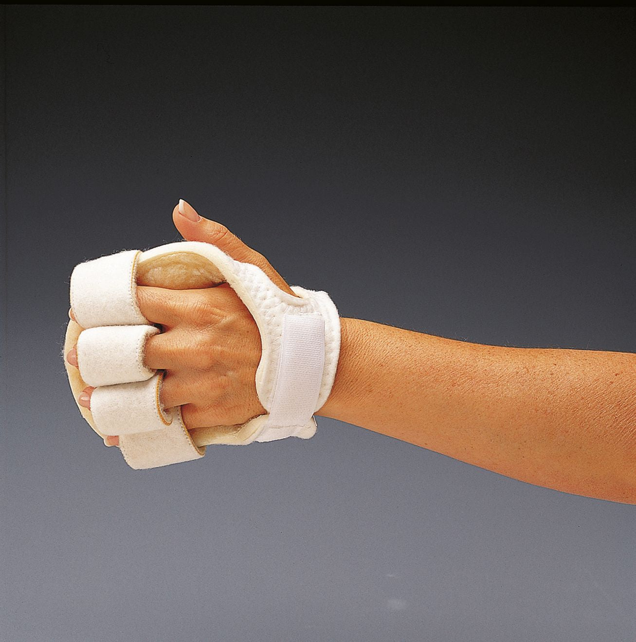 Rolyan Palm Protector Splint with finger separators
